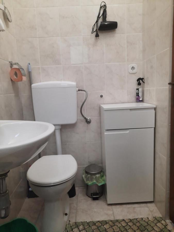 Apartmani Ana-Lora Lopar Exteriér fotografie