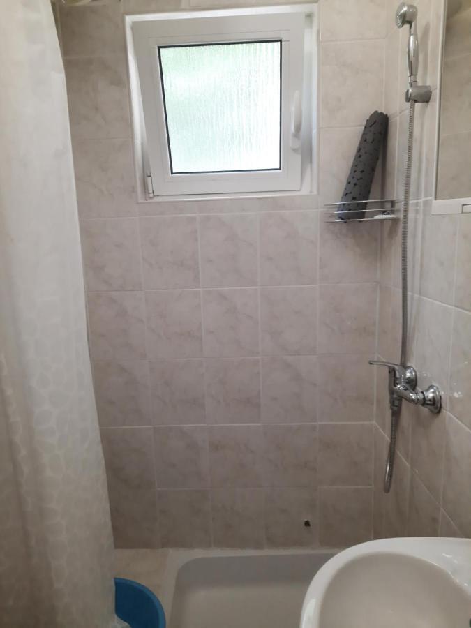 Apartmani Ana-Lora Lopar Exteriér fotografie